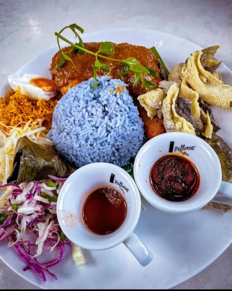 Ruma Puteh Menu